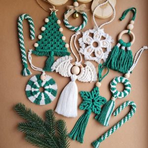 Handgefertigte Makramee Ornamente, Makramee Weihnachtsbaumschmuck, 10er Set Makramee Weihnachtsschmuck, Boho Weihnachtsdekoration